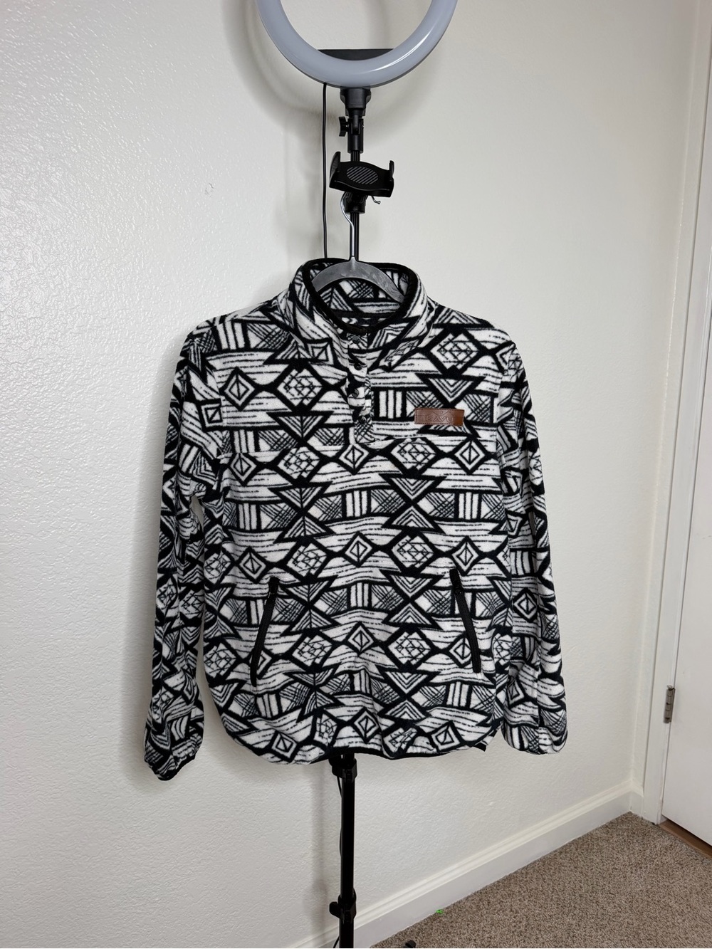 Kavu Black & White Patterned Lightweight Shirt Jacket